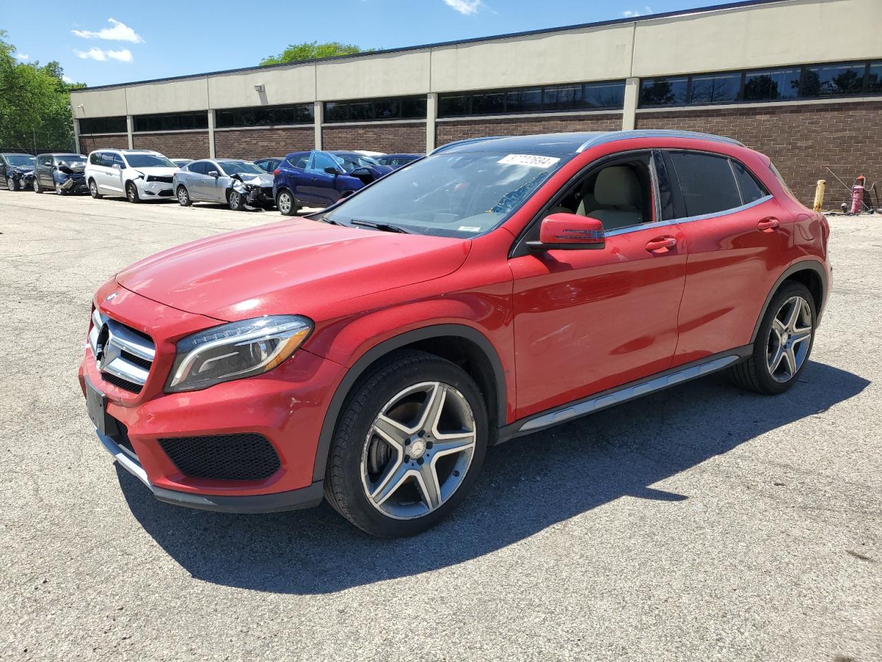 MERCEDES-BENZ GLA-CLASS 2015