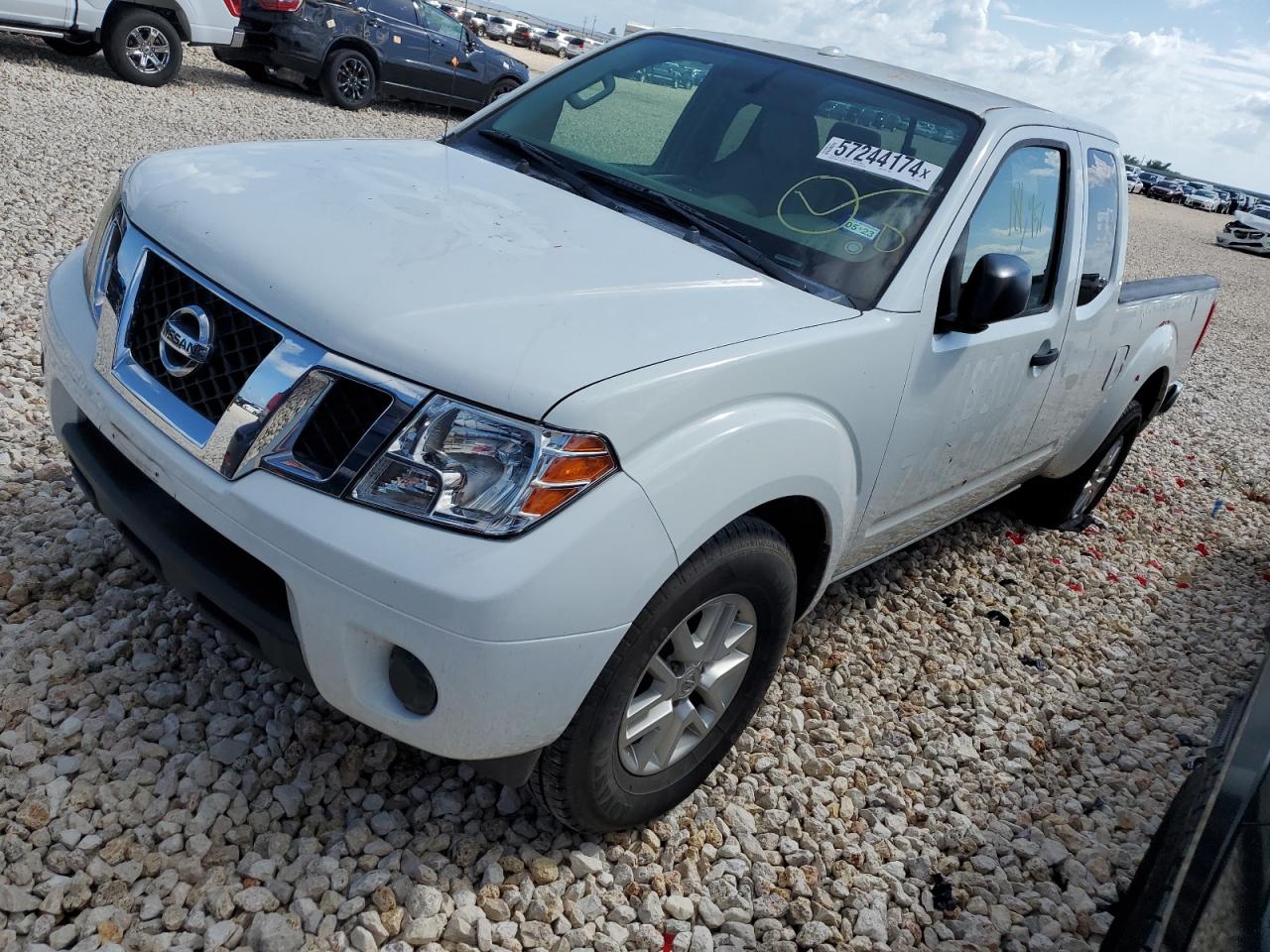 NISSAN FRONTIER 2014