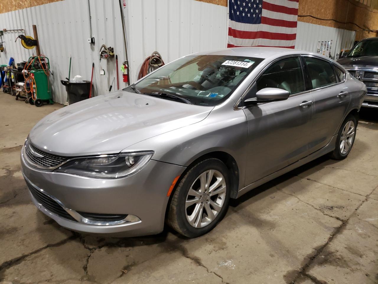 CHRYSLER 200 2015