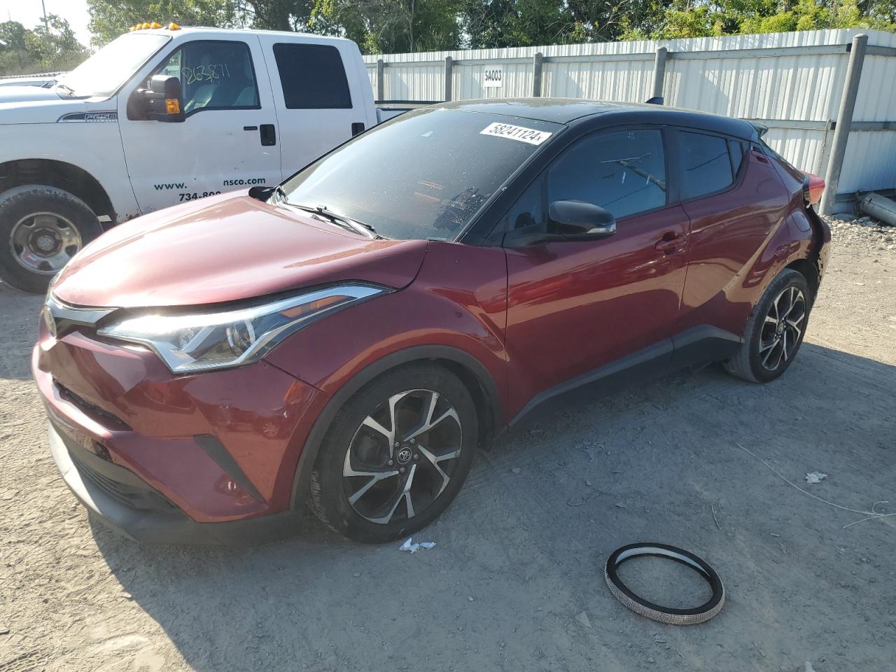 TOYOTA C-HR XLE 2019