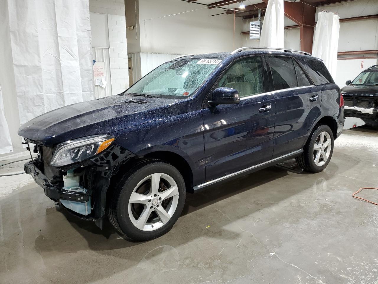 MERCEDES-BENZ GLE-CLASS 2016
