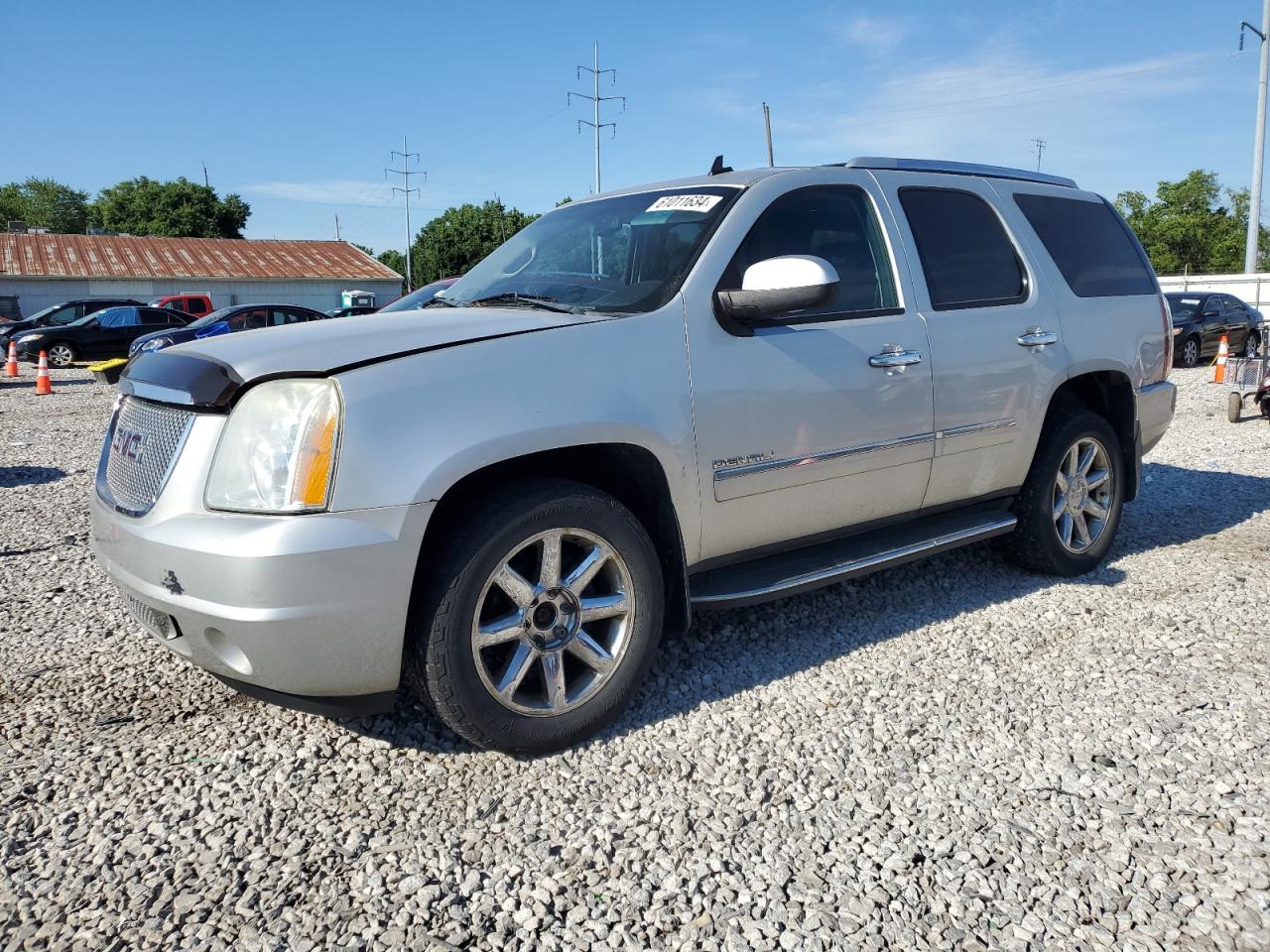 GMC YUKON 2010