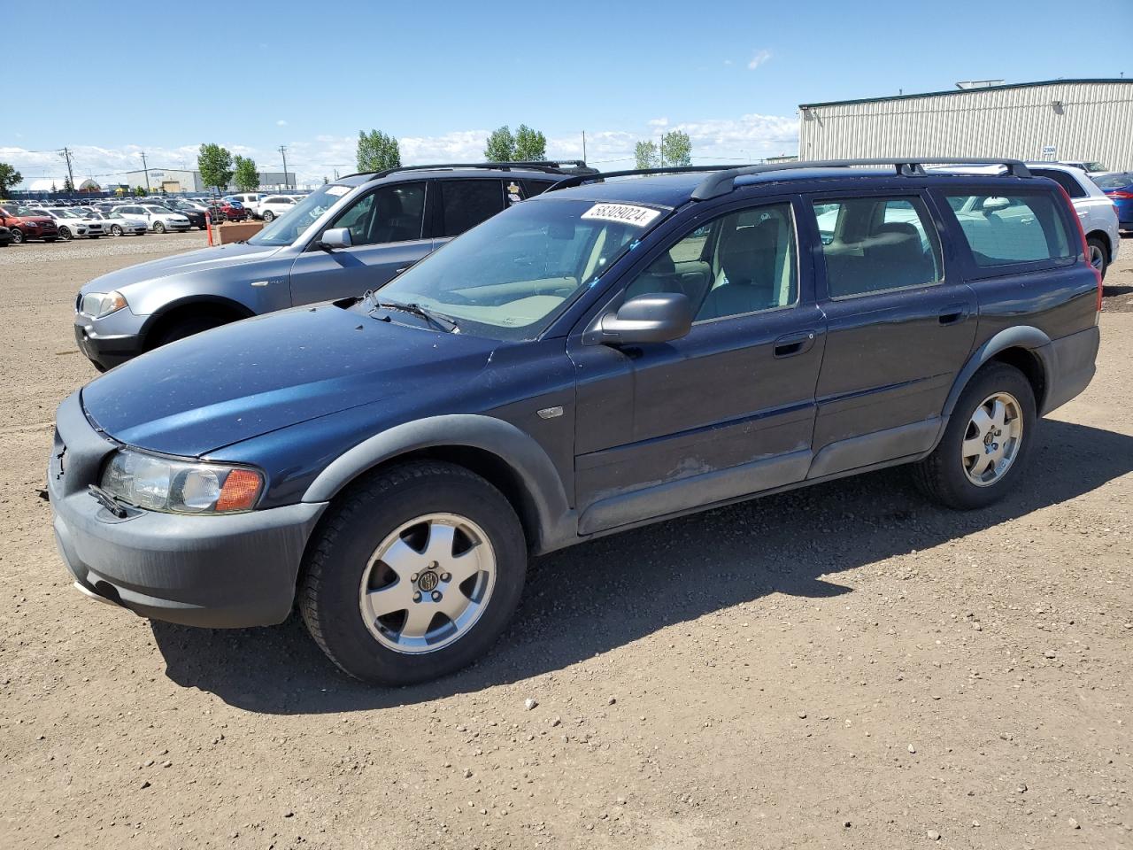 VOLVO XC70 2003