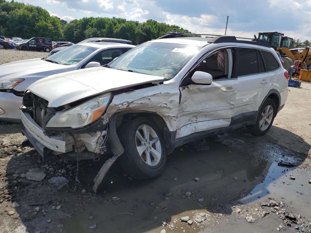 SUBARU OUTBACK 2014