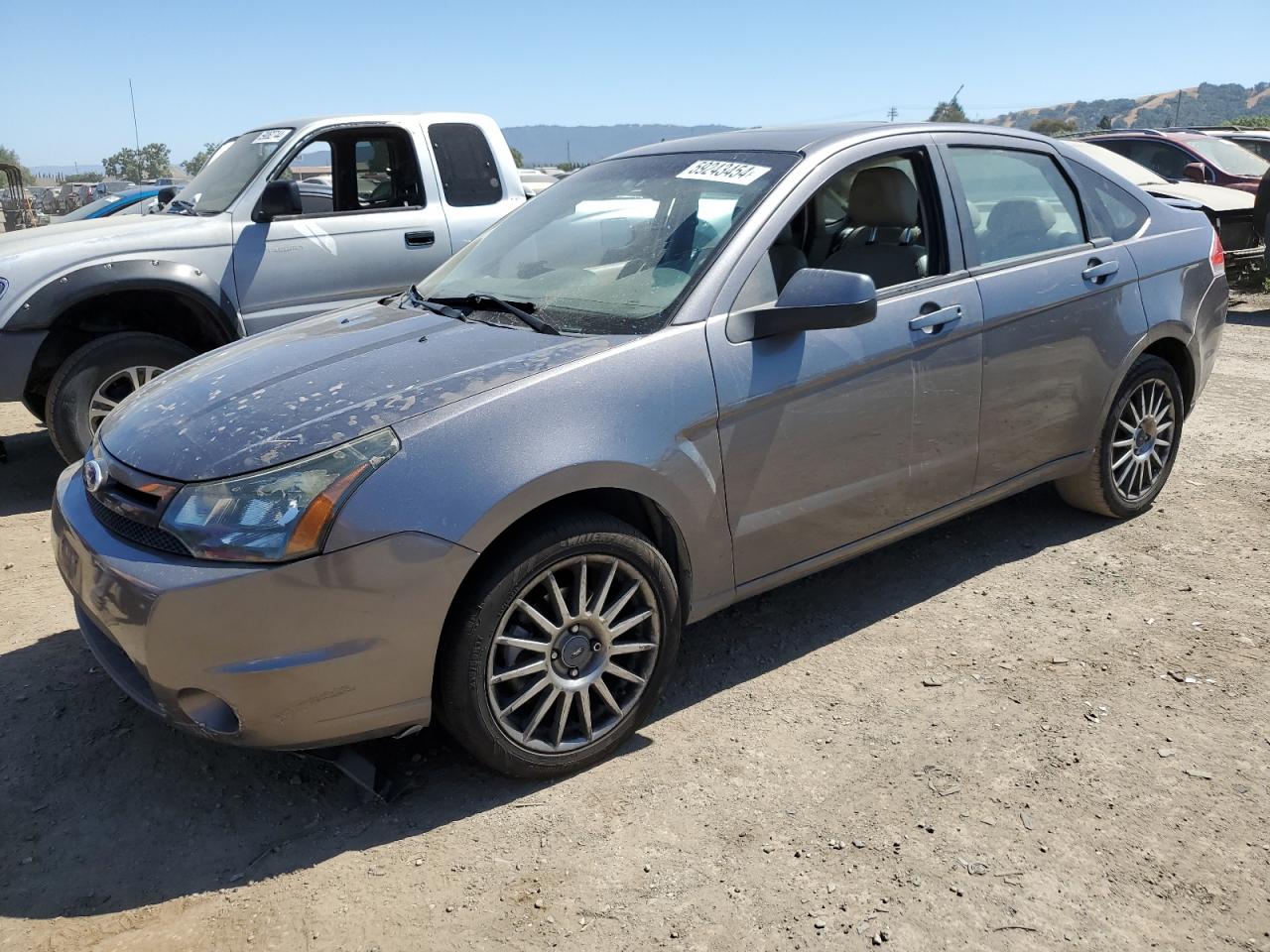 FORD FOCUS SES 2011