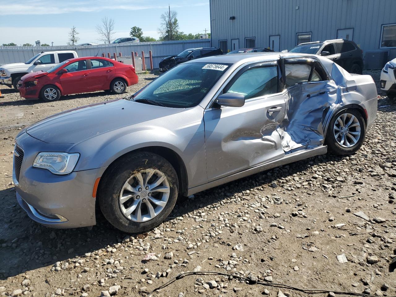 CHRYSLER 300 2015