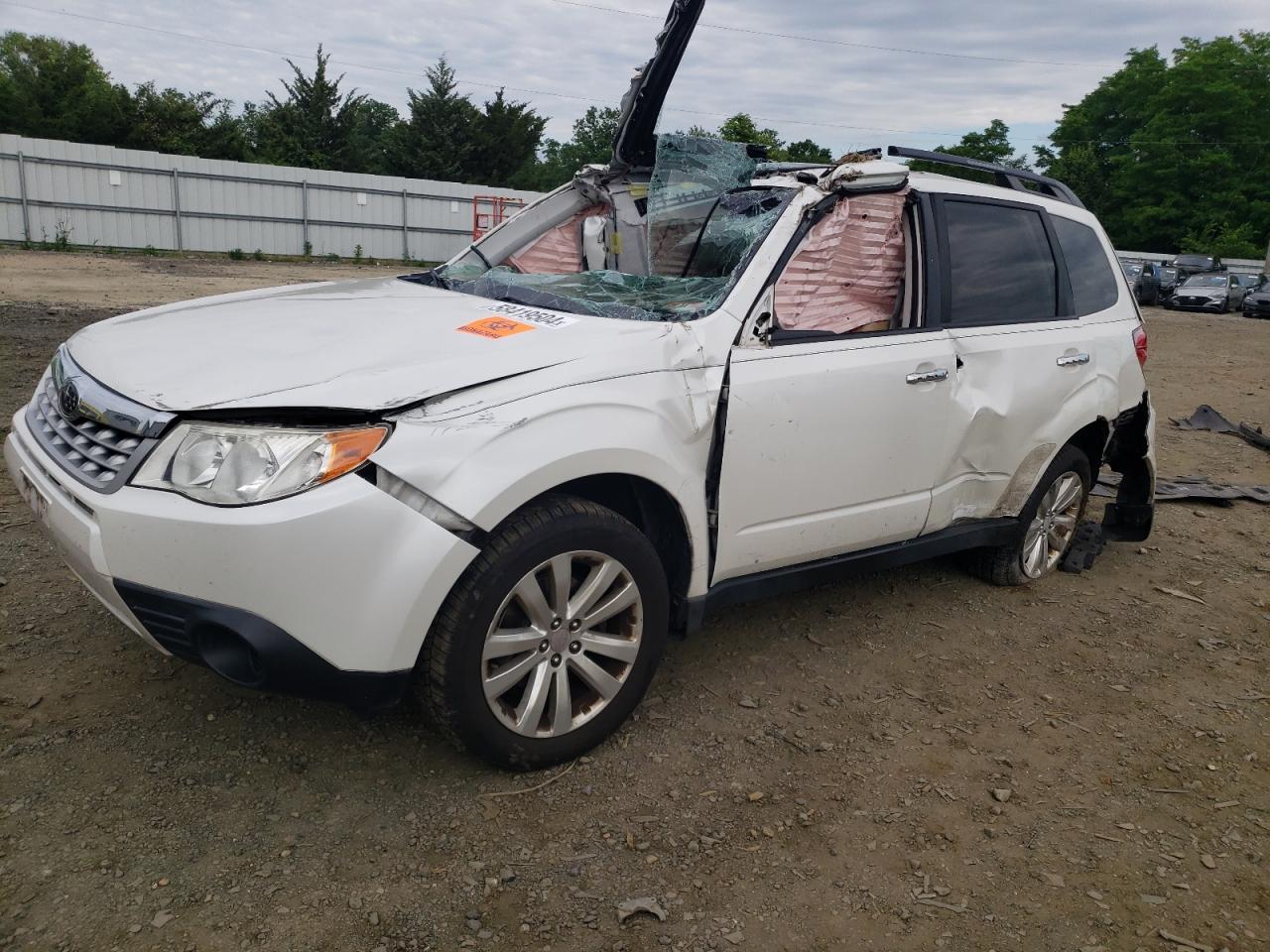 SUBARU FORESTER 2012