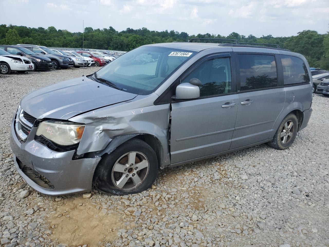 DODGE CARAVAN 2013