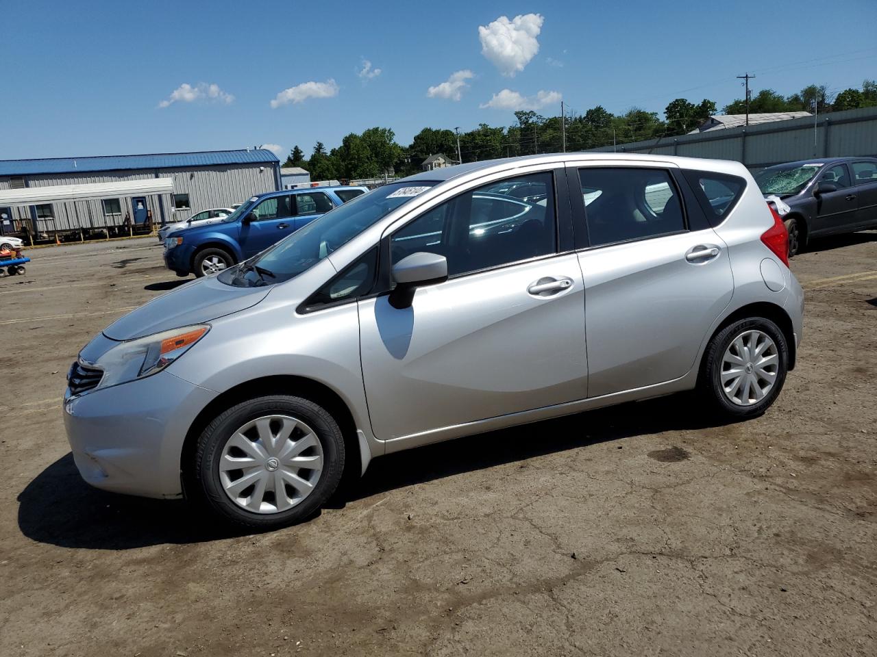 NISSAN VERSA 2015