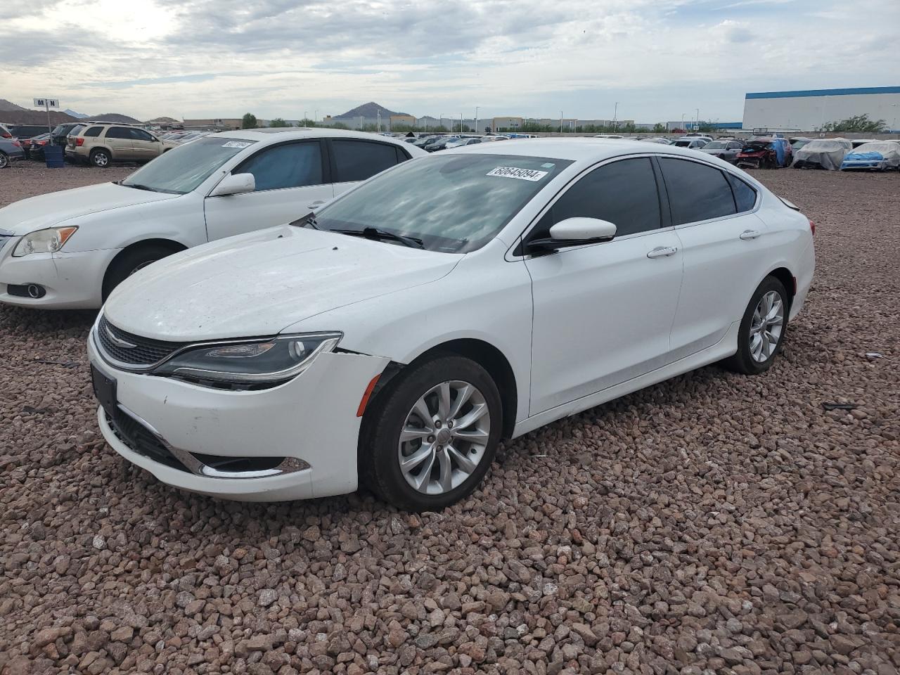 CHRYSLER 200 2015