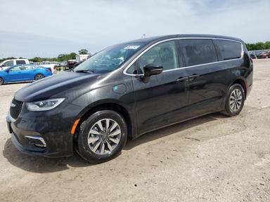 Chrysler Pacifica 2024