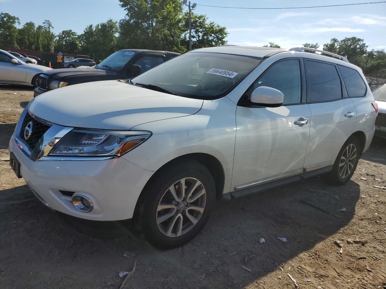 NISSAN PATHFINDER 2016
