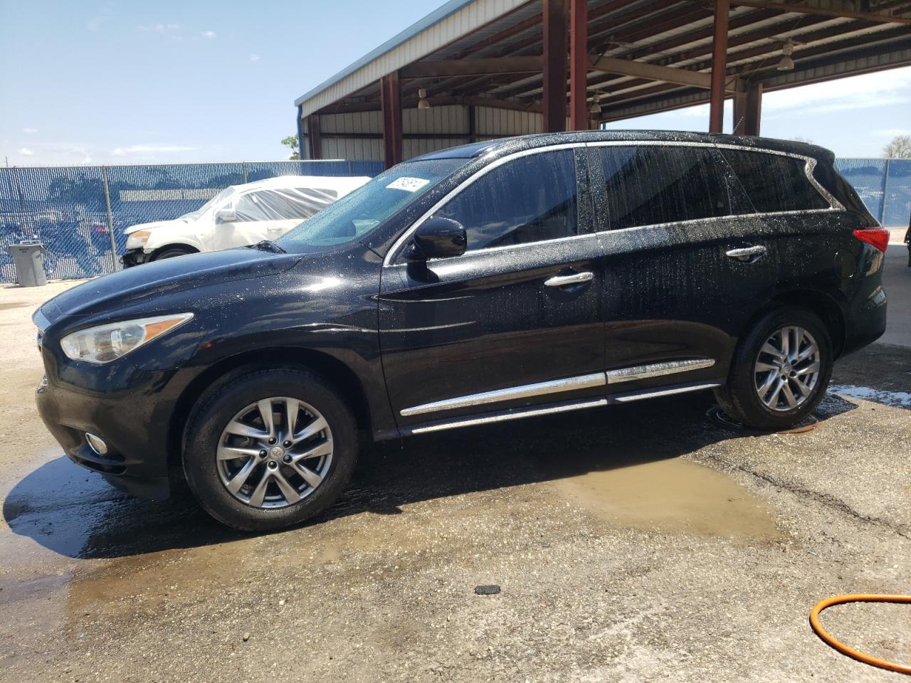 INFINITI JX35 2013