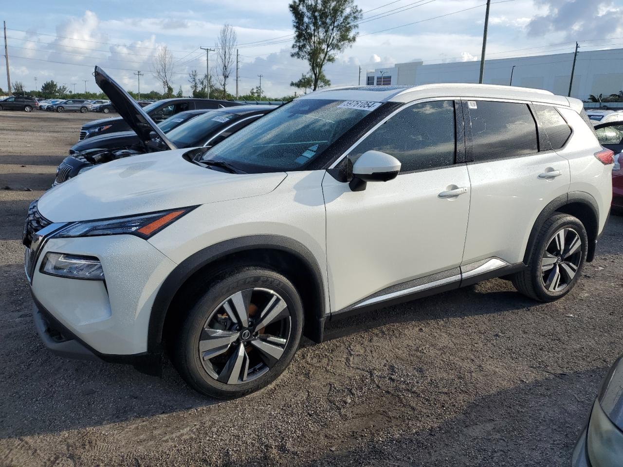 NISSAN ROGUE 2021