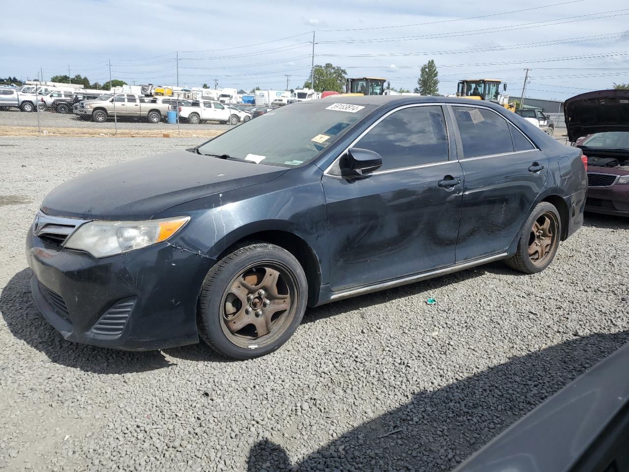 TOYOTA CAMRY 2012