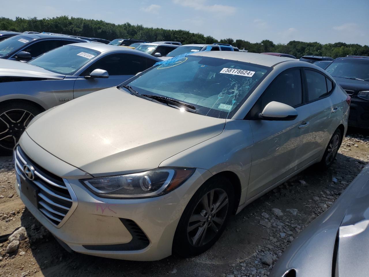 HYUNDAI ELANTRA 2017