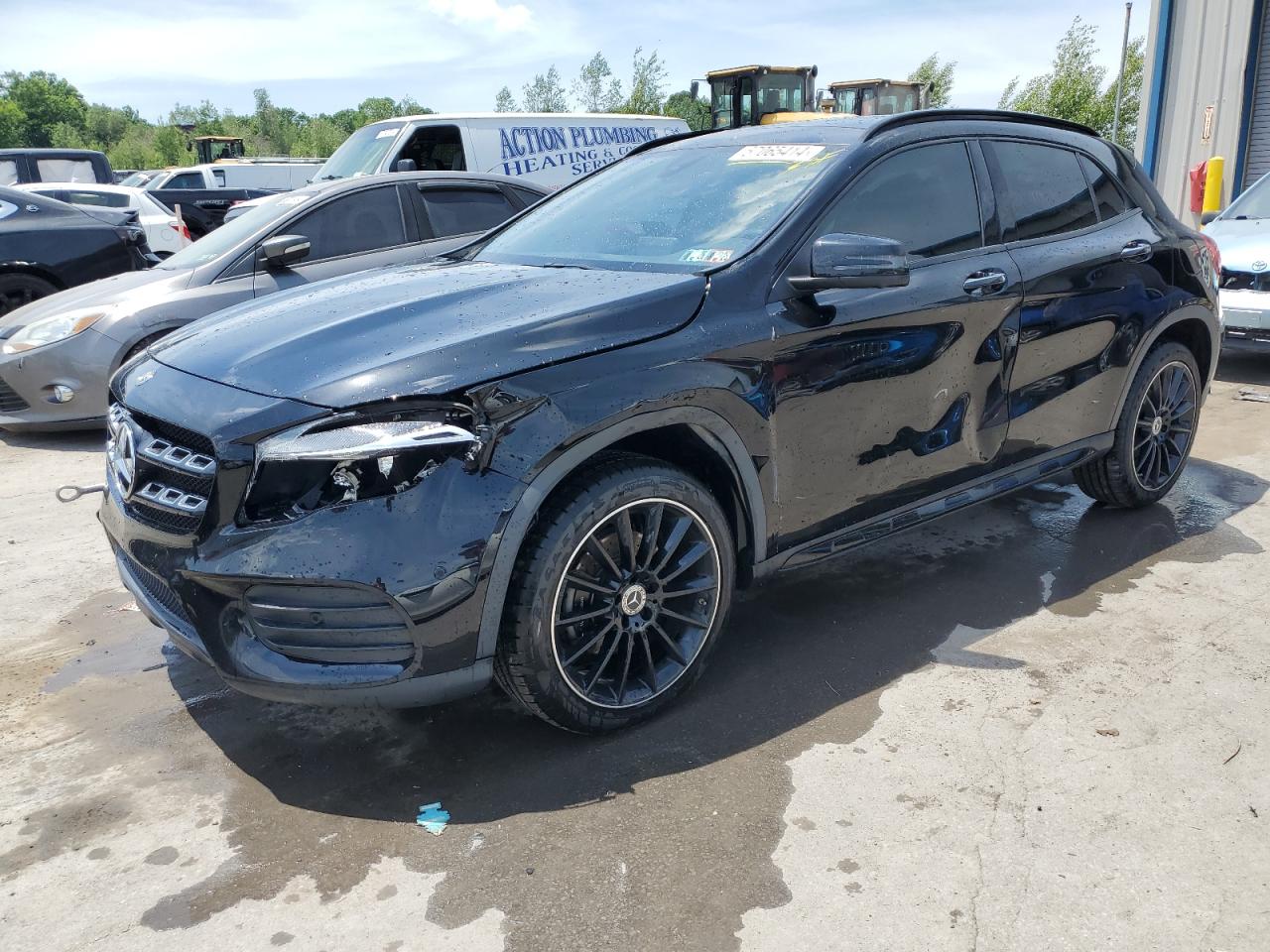 MERCEDES-BENZ GLA-CLASS 2019