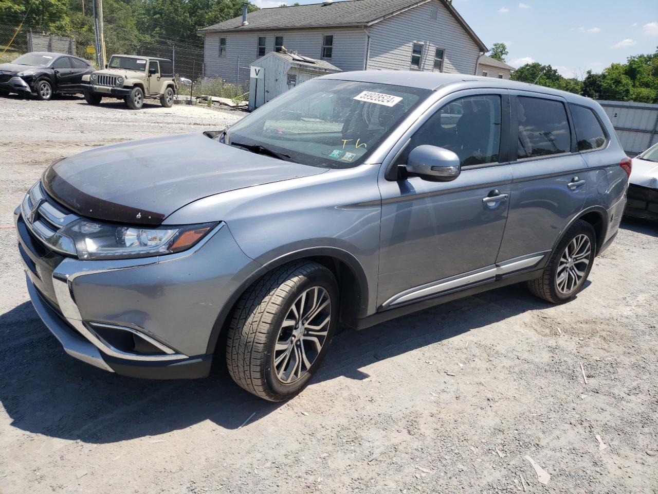 MITSUBISHI OUTLANDER 2016