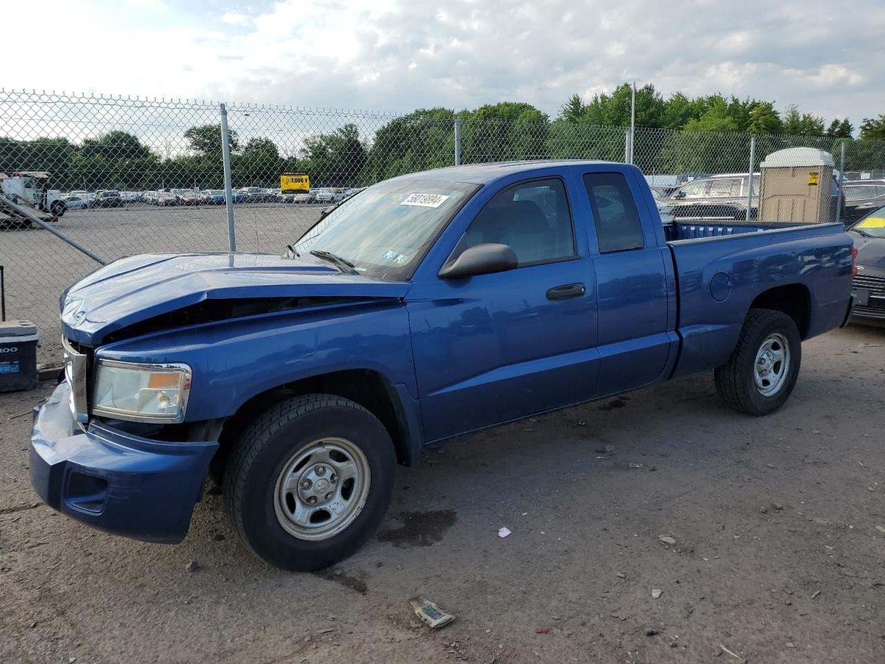 DODGE DAKOTA 2010