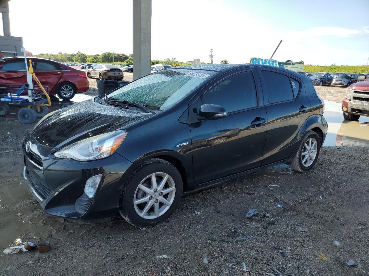 TOYOTA PRIUS 2016