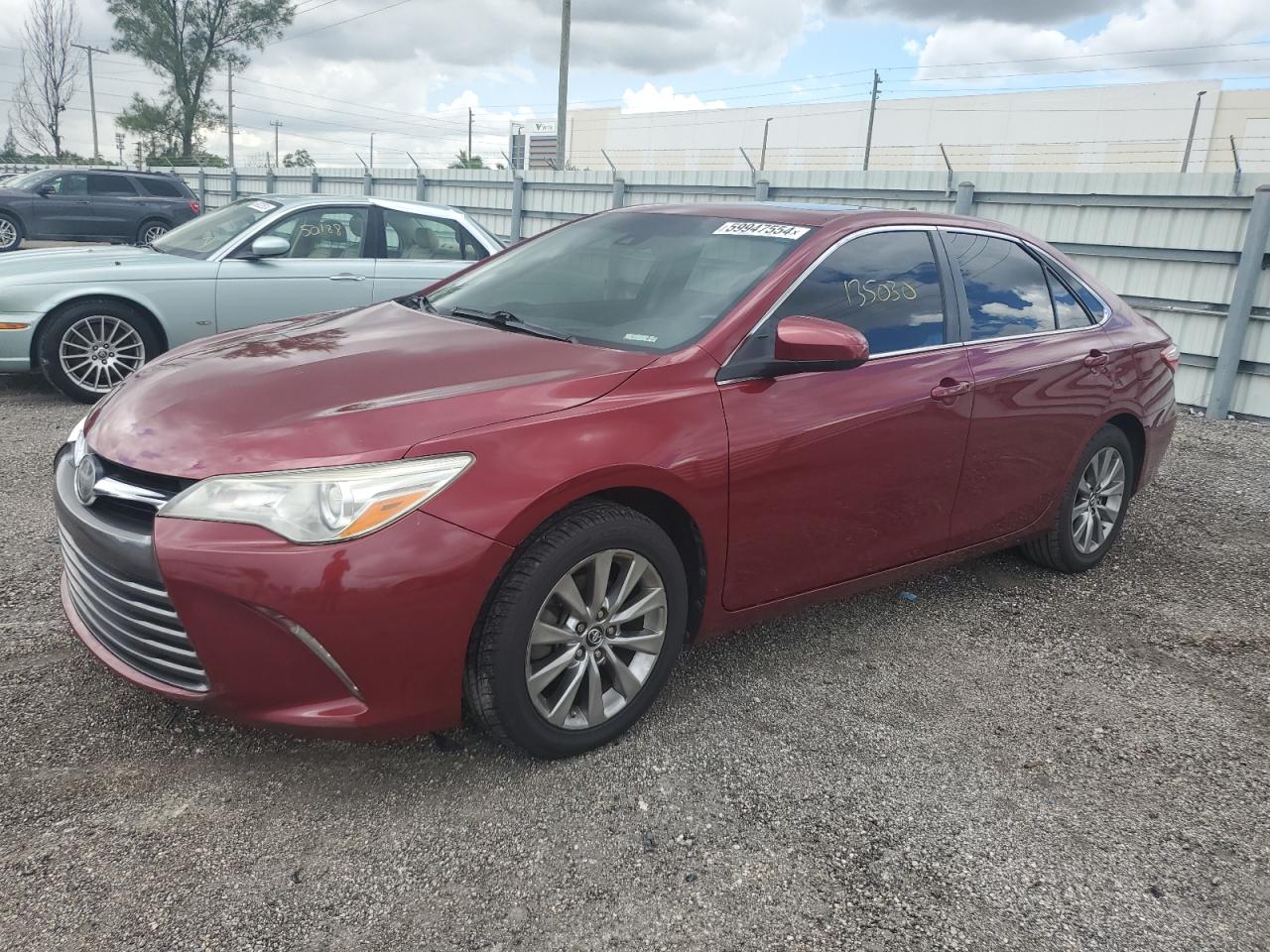 TOYOTA CAMRY 2017