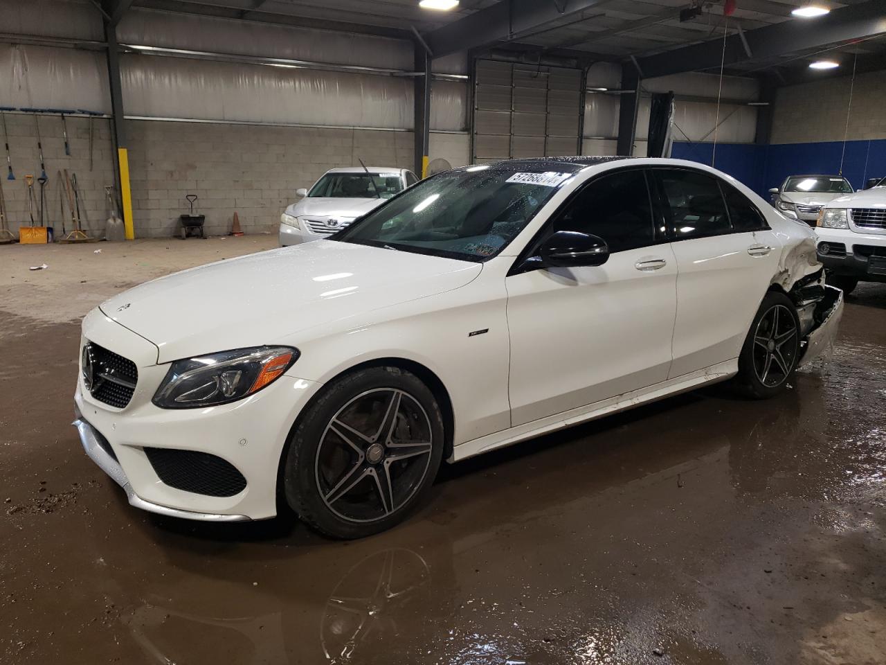 MERCEDES-BENZ C-CLASS 2016