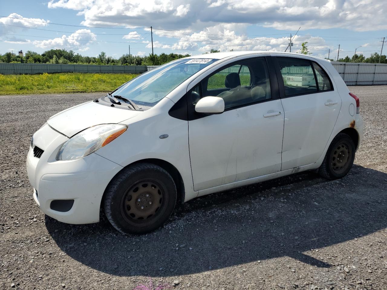 TOYOTA YARIS 2009