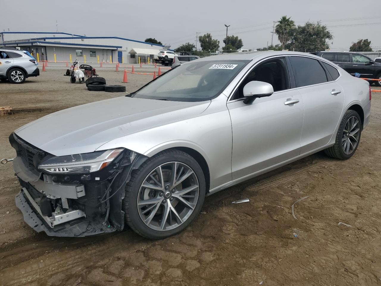 VOLVO S90 2017