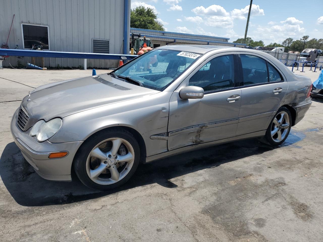 MERCEDES-BENZ C-CLASS 2004