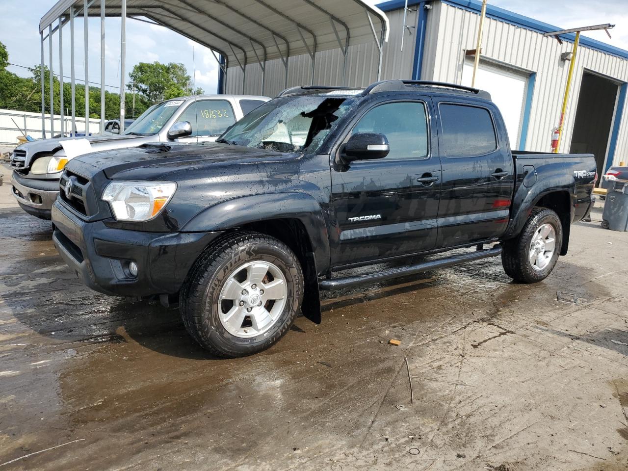 TOYOTA TACOMA 2015