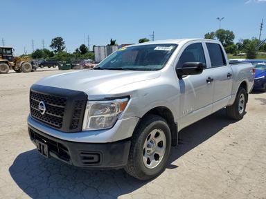 Nissan Titan 2018