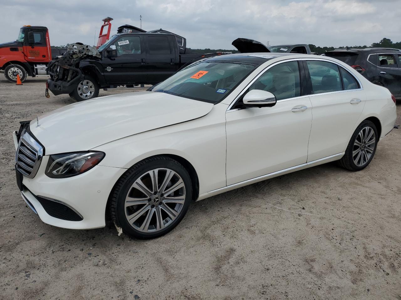 MERCEDES-BENZ E-CLASS 2019