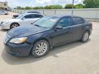 CHRYSLER 200 2012