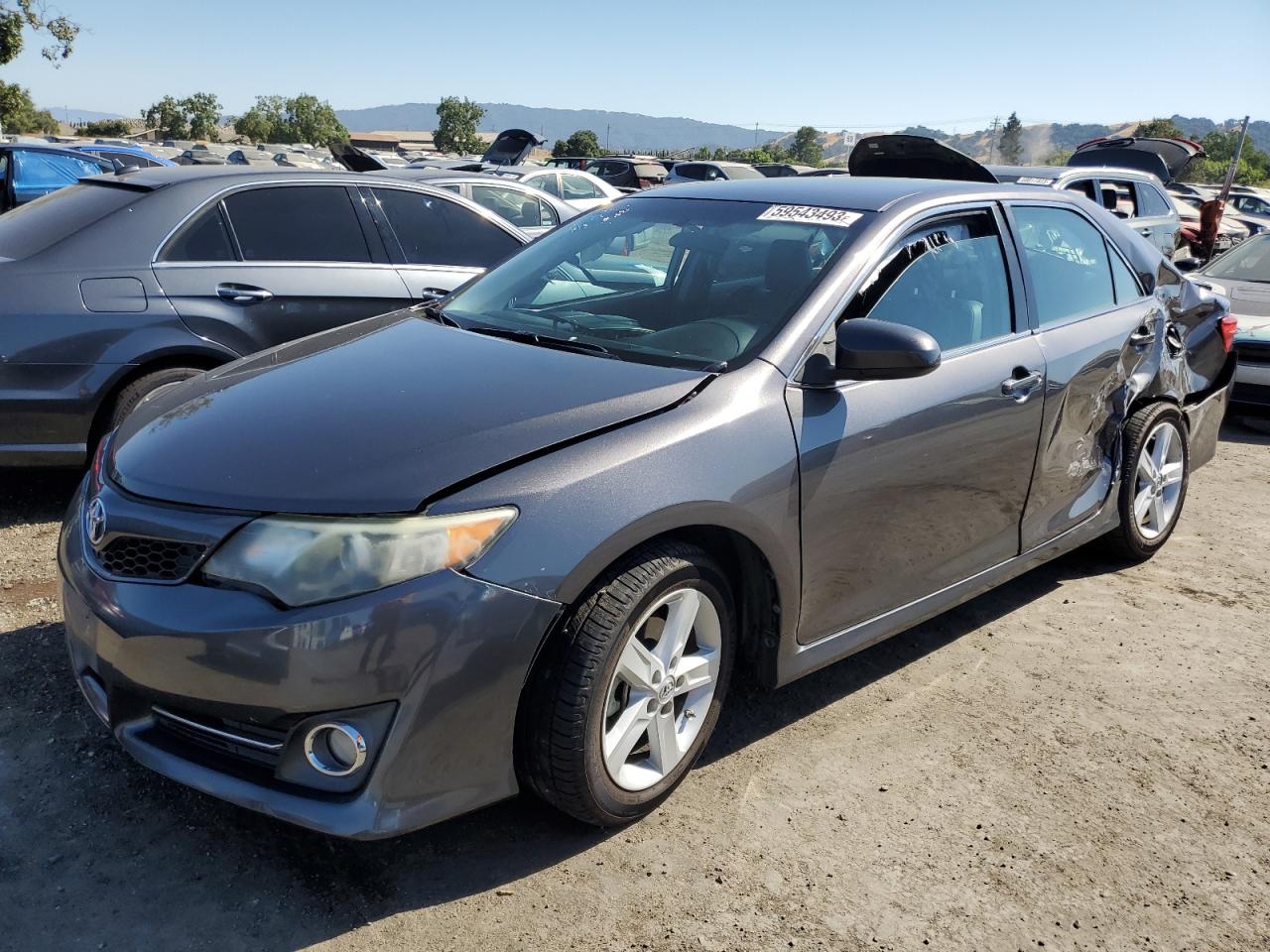 Toyota Camry 2014
