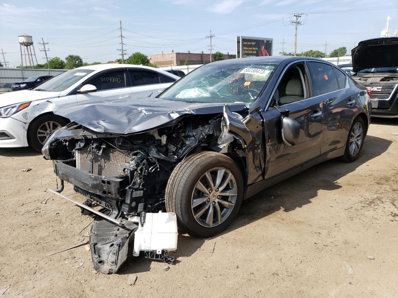 Infiniti Q50 2015