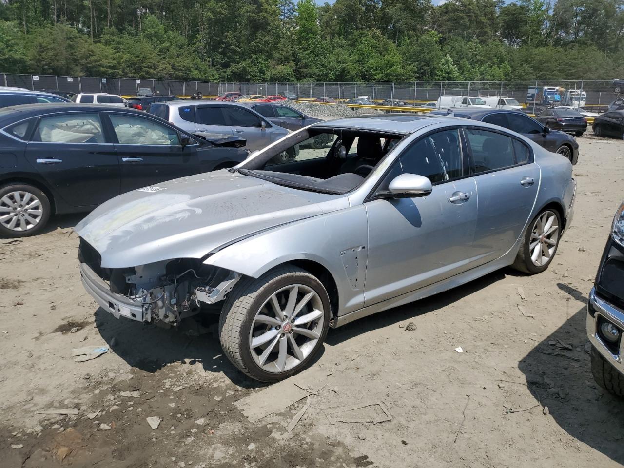 Jaguar Xf 2015