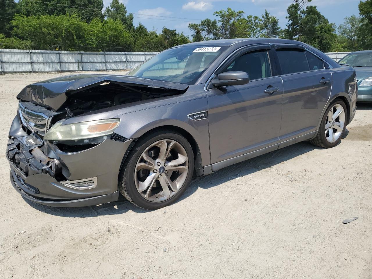 Ford Taurus 2011