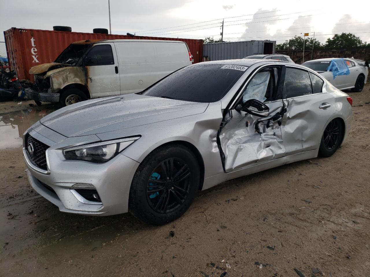Infiniti Q50 2015