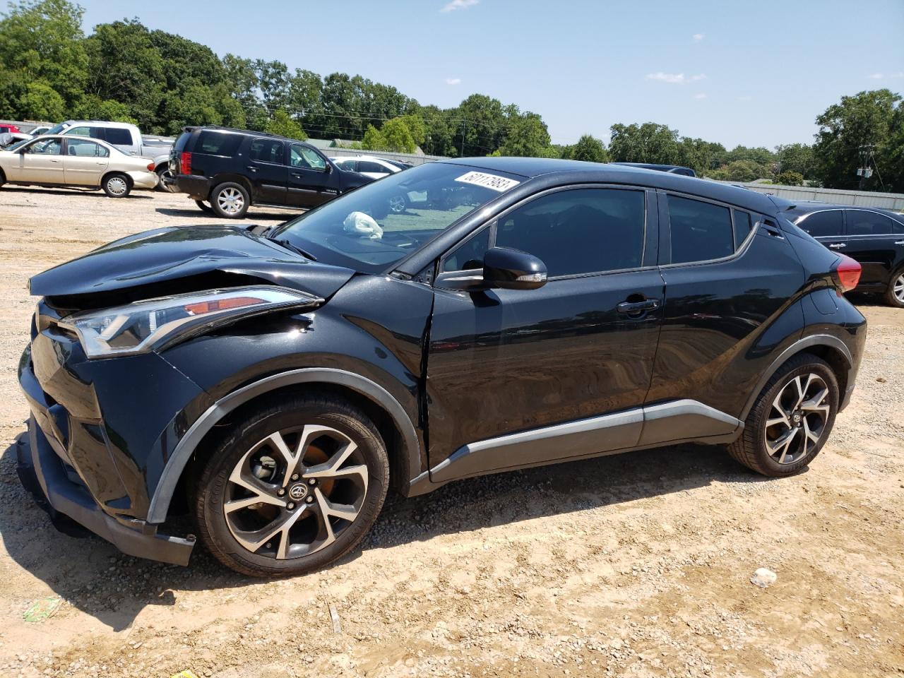TOYOTA C-HR XLE 2018