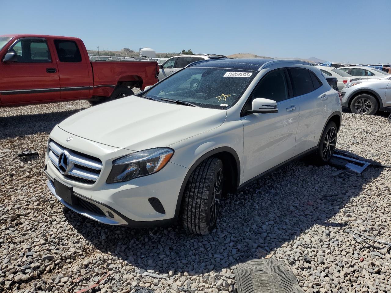 Mercedes-benz Gla-class 2017