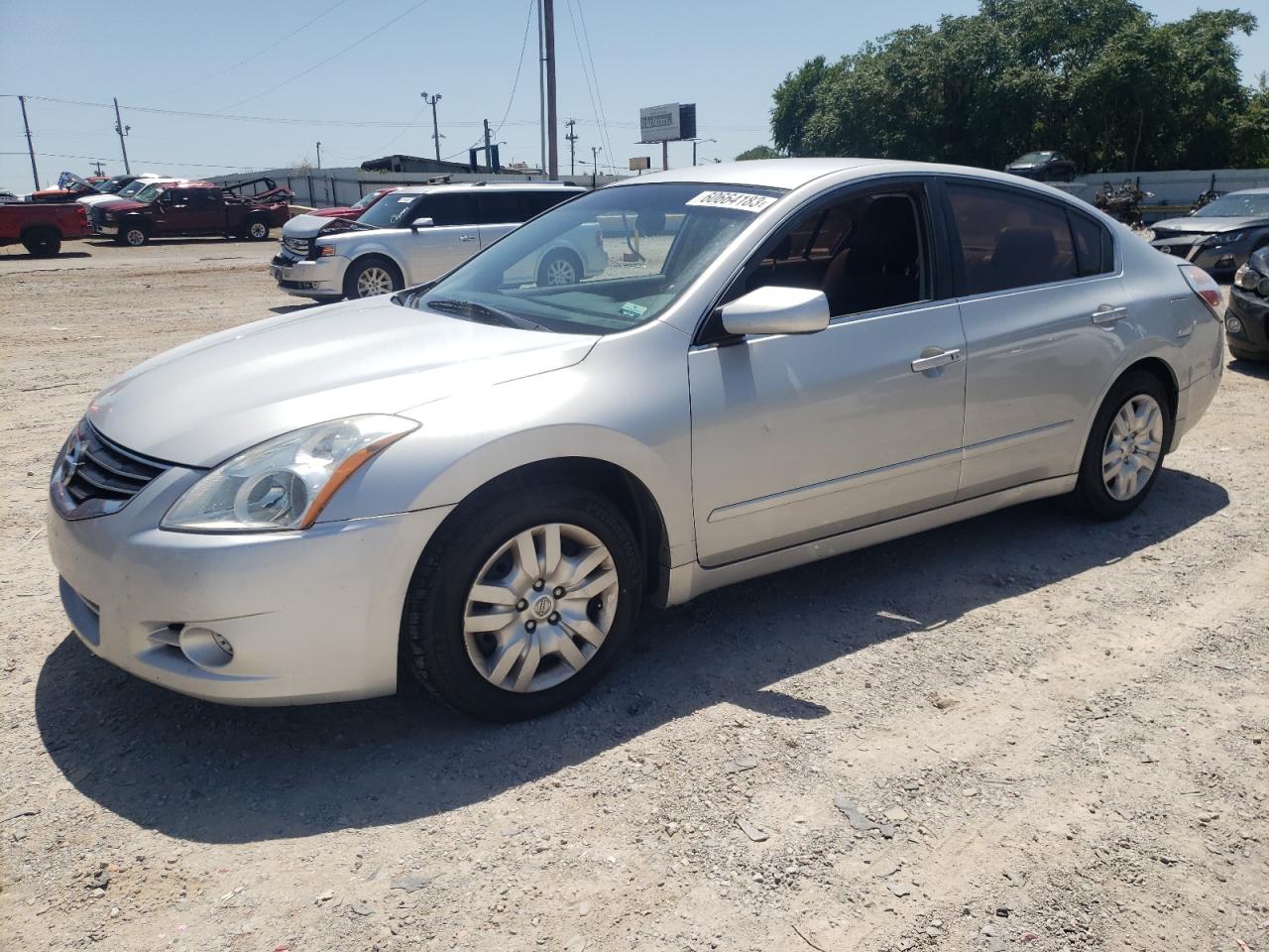 Nissan Altima 2012