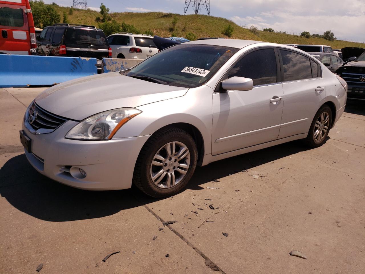 Nissan Altima 2012