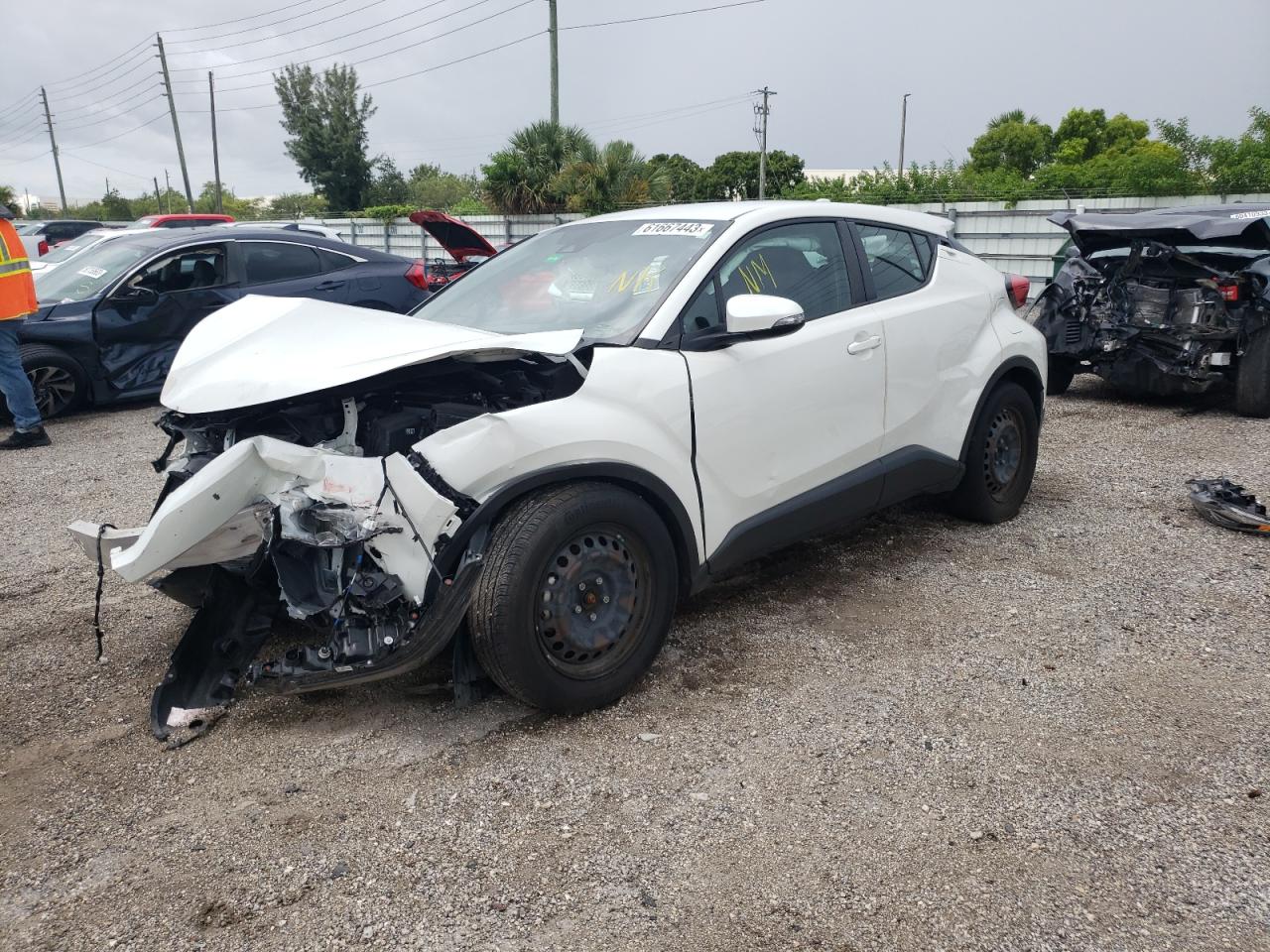 Toyota C-hr 2021