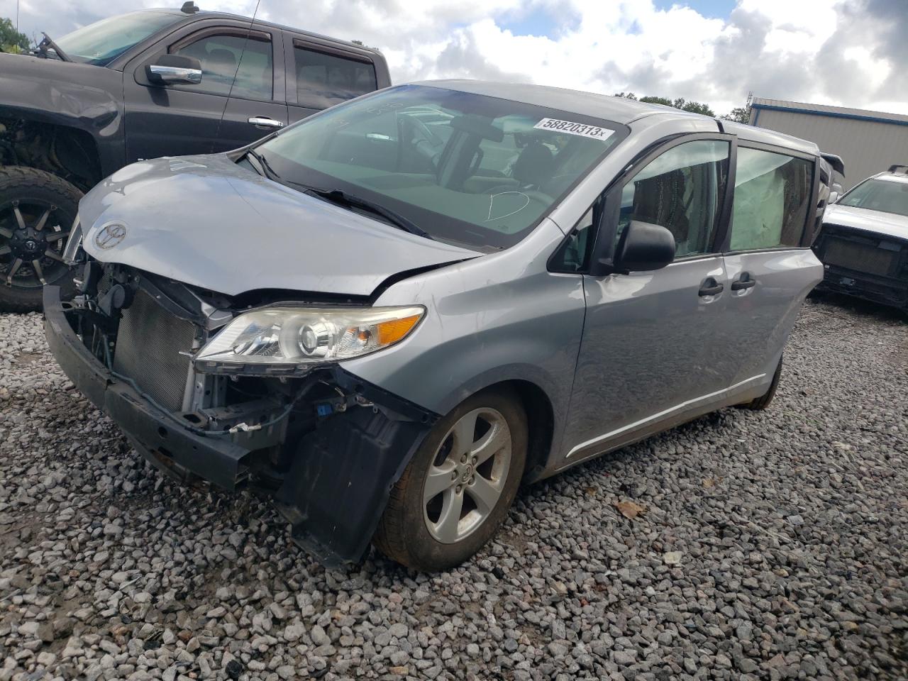 Toyota Sienna 2012