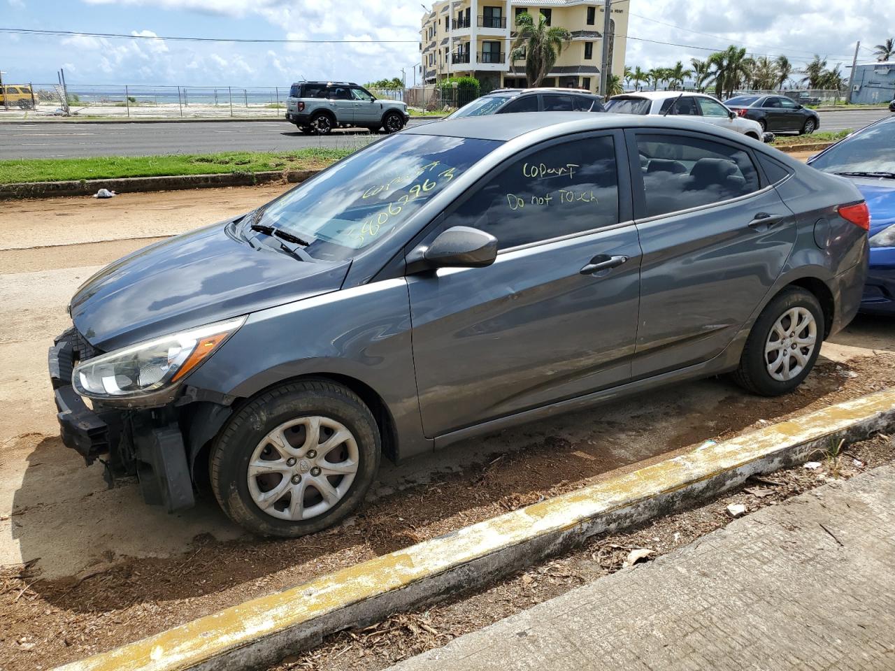 Hyundai Accent 2013