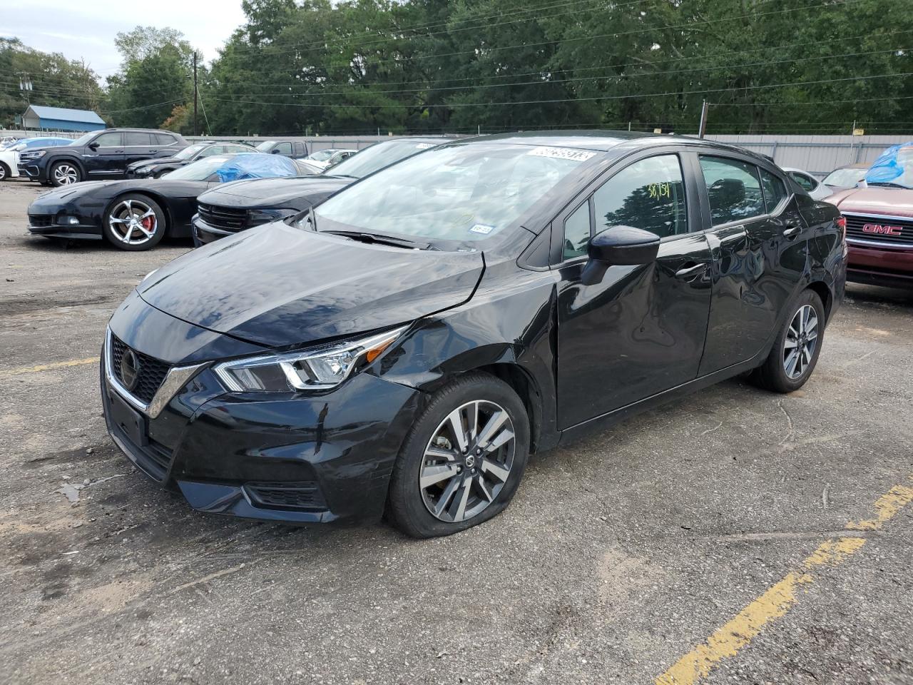 Nissan Versa 2021