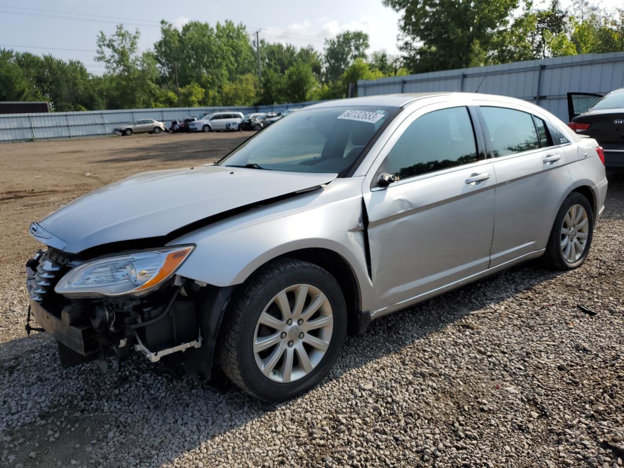 Chrysler 200 2011