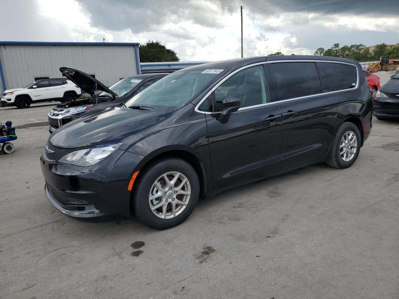 Chrysler Voyager 2022