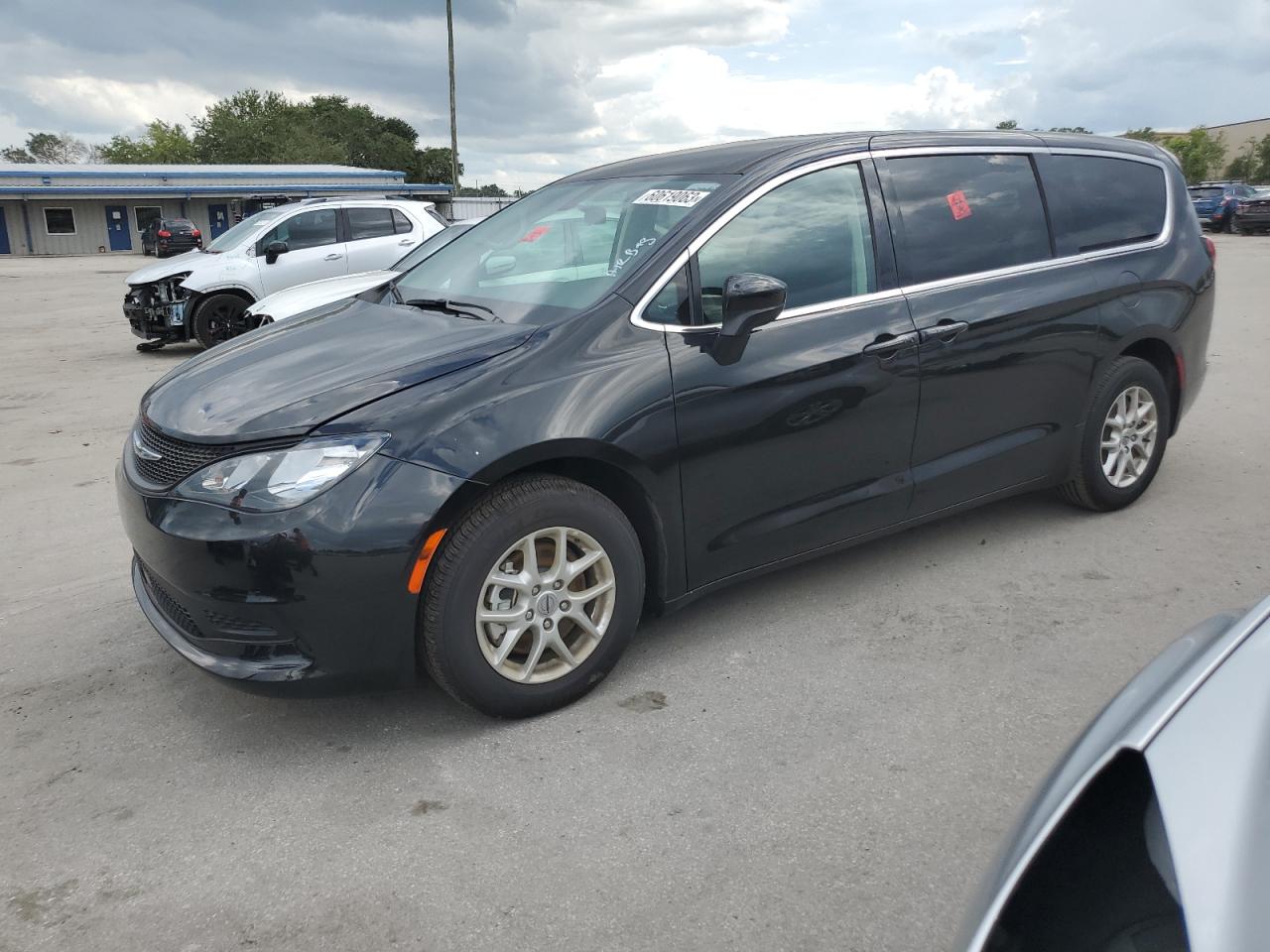 Chrysler Voyager 2022