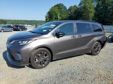 Toyota Sienna 2022